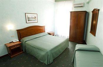Hotell Adriatic Rom